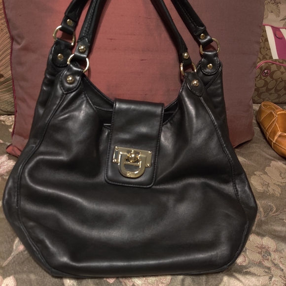 Dkny Handbags - DKNY Black Leather Purse.     $150